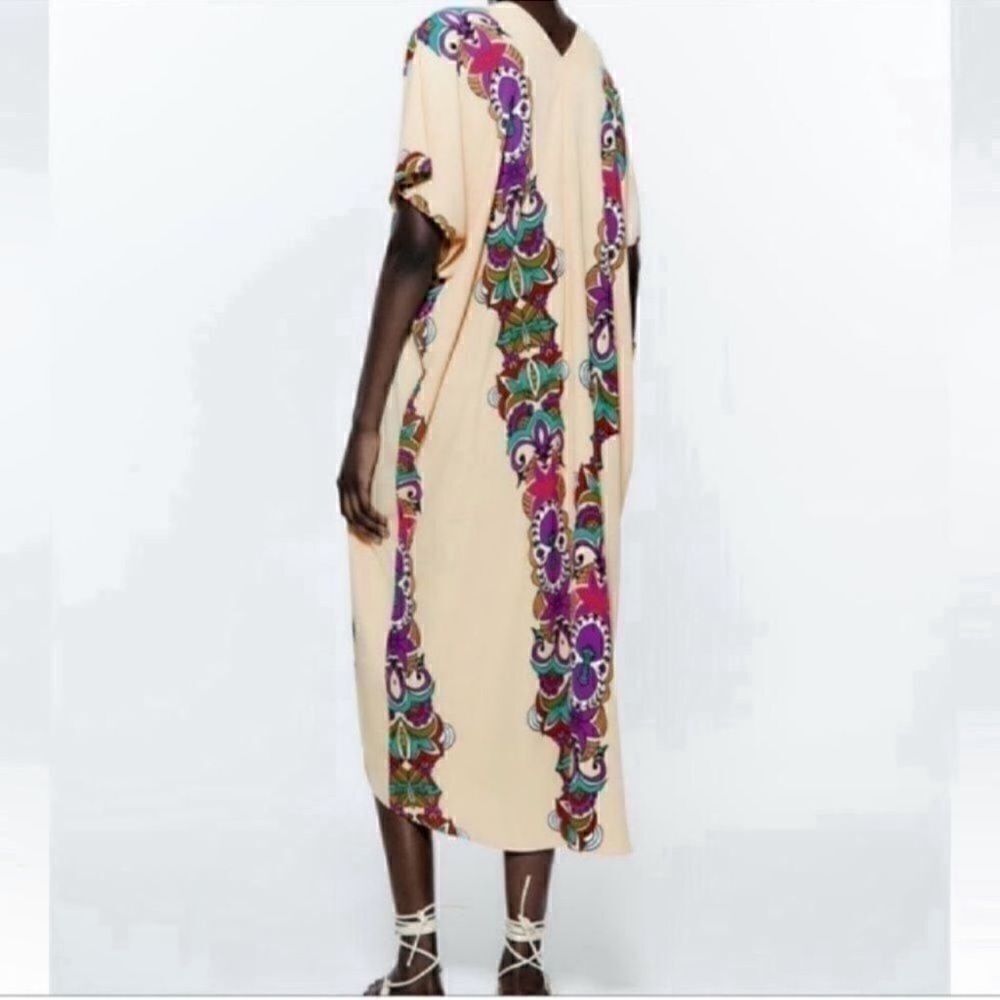 ZARA PRINTED TUNIC Tan/Green
DRESS(Size Small) - Picture 2 of 7
